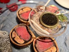 惠灵顿牛排-弦月窗LUNETTE BY AMANDA(复兴路店)