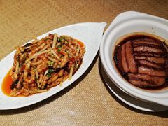 鱼香肉丝-渝信川菜(西单店)