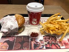 -The Habit Burger Grill 哈比特汉堡(爱琴海店)