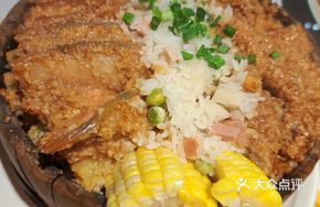 Grandmother's Steamed Pork in Bamboo Steamer