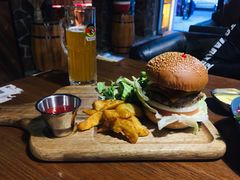 牛肉汉堡-404干式熟成牛排馆•聚会餐厅