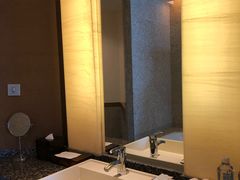 -上海外滩茂悦大酒店