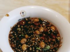 -老佛爷炭火蛙锅直营(清滨路总店)