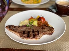碳烤澳洲西冷牛排-YUE·6·西式融合餐厅(外滩六号店)