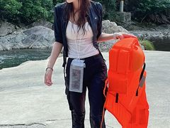 -安吉龙王山峡谷漂流