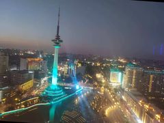 -云顶旋转自助景观餐厅