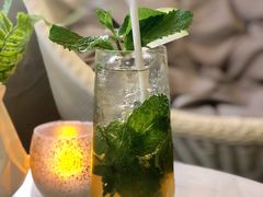 -Oasis Bar & Grill