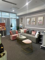 -YooMee优美智能科技美肤机构