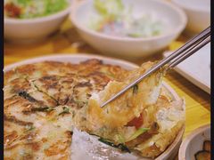 海鲜葱饼-喜来稀肉(北外滩白玉兰广场店)