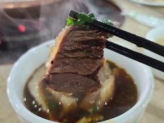-朝伟清真铜瓢牛肉馆(三十年老·店)