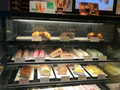 面包甜点陈列柜-麦当劳(萧山国际机场T3航站楼店)