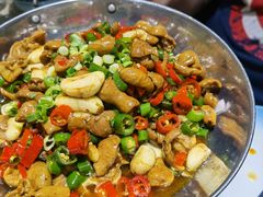 -三湘四水正宗湘菜(君峰路店)