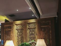 -八府香鸭·啫啫煲(华山路店)