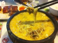 -新大咀港式茶餐厅(宝山万达店)