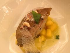 露杰鹅肝配苹果及威廉梨汁-福楼法餐厅FLO