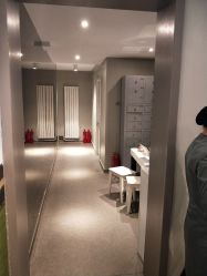 -奈瑞儿美颜塑身SPA