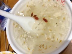 -蓉李记成都名小吃(二七万达店)