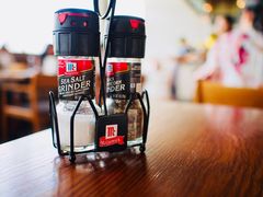 -ROAST coffee & eatery