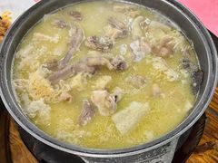 -侠成水上农庄(工业大道店)