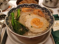 -翡翠小城·海鲜豆捞·广式点心(老佛爷店)