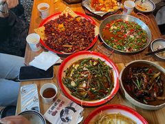 -泥糊破店小酒馆·团建聚餐(南京西路店)