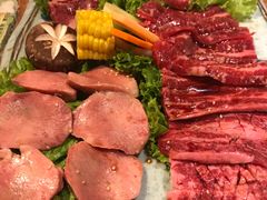 -炼火烤肉店