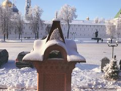 景点-谢尔盖圣三一大修道院