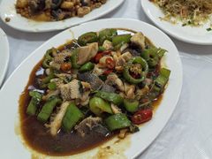 粉尘炒牛三鲜-志和饮食店