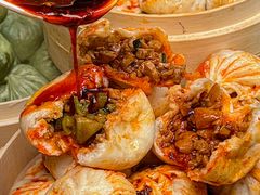 -李与白包子铺(桐梓林店)