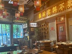-旧街市鲜货老火锅(大光路店)