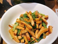 -费大厨辣椒炒肉(万家丽一店)