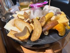 -一朵菌·野生菌探索家火锅(南亚店)