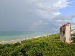 -三亚湾海居铂尔曼度假酒店