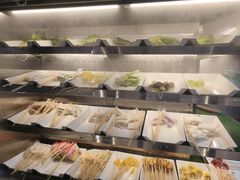 -辣八香新疆孜然串烤火锅(环球港店)