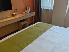 -贝壳酒店(合肥和平路曙光影院唐桥地铁站店)