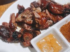-聚鑫朋酸菜肥肠(文艺路口店)