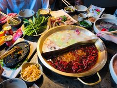 -小龙坎火锅(湖滨银泰in77店)