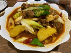 新疆大盘鸡-清真·玛丽亚新疆菜主题餐厅(浙江中路店)