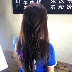 阿东-镁连社·美联社