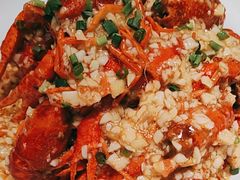 -肥肥虾庄·金牌油焖大虾(东湖欢乐谷店)