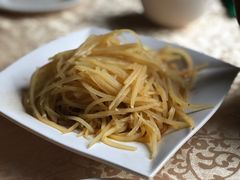 -维吾尔餐厅(宜山路店)