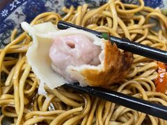 -无名氏宵夜小摊(祝家三姐妹馄饨店)