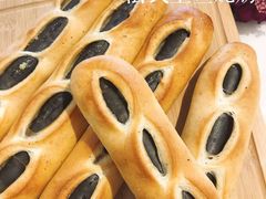 法式墨鱼脆肠-Meet patisserie