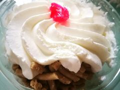 -红宝石·鲜奶小方·海派西点房(丰庄店)