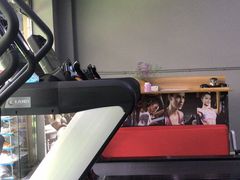 -征成健身连锁私教工作室(九公里店)