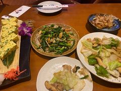 -気楽亭和食料理(气乐亭大世界本店)