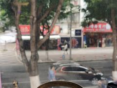 -万山楼海鲜酒家·二十三年老字号