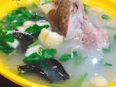 原味大骨头汤-小杨生煎(黄河路店)