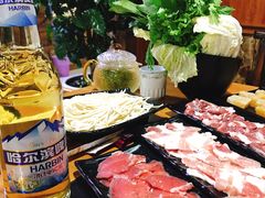 -果松木炭酸菜铜火锅·外婆参鸡汤