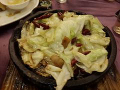 石锅手撕包菜-花样宴荟(旺城店)